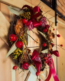 Wianek naturalny z rajskich jabłuszek i wrotyczu - Wianki Naturalne; wianek