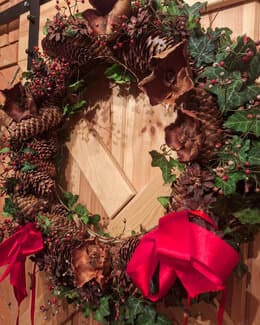 Wianek naturalny z wikliny, szyszek i bluszczu - Wianki Naturalne; wianek